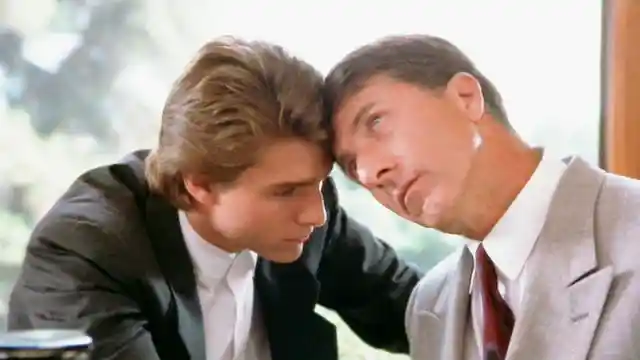 Welcher Film ermöglichte es Tom Cruise und Dustin Hoffman, in den 1980er Jahren auf die Herausforderungen des Autismus aufmerksam zu machen?