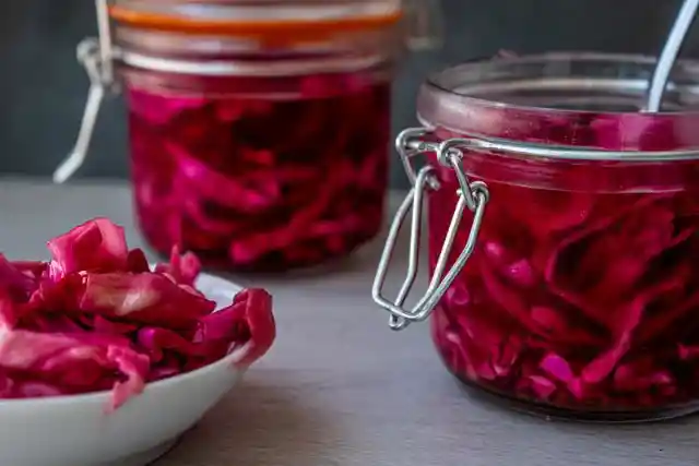 This is How You Ferment Your Own Fruits & Veg