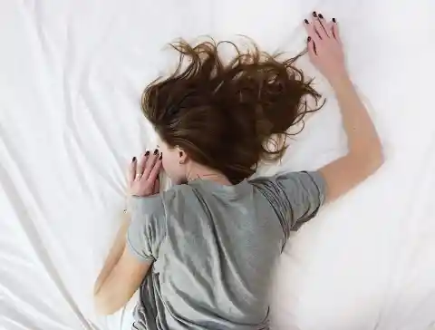 3 Ways to Sleep to Help Minimise Physical Discomfort