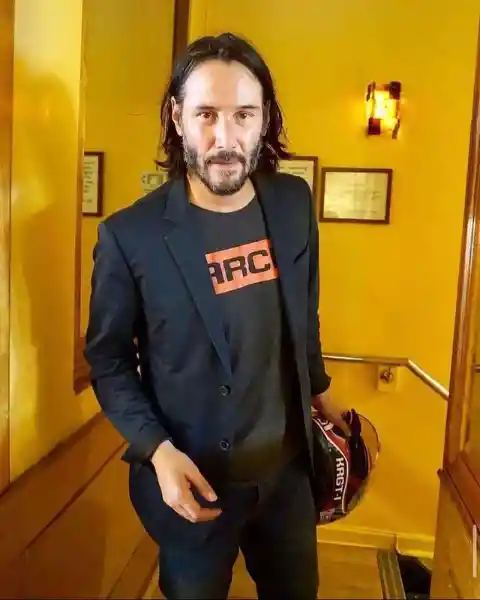 4 Interesting Facts About Keanu Reeves